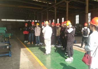 校(xiào)企合作(zuò)添活力 未雨(yǔ)綢缪做(zuò)儲備